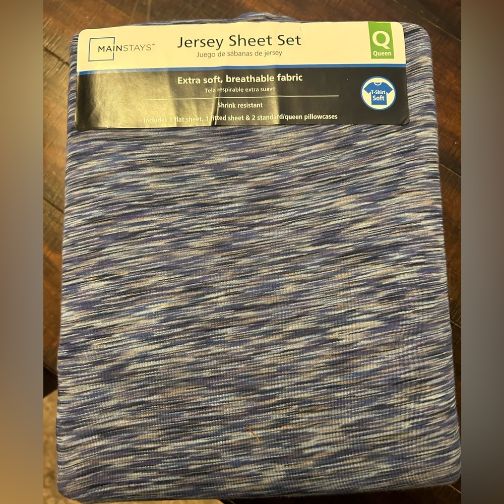 Queen Sheet Set.